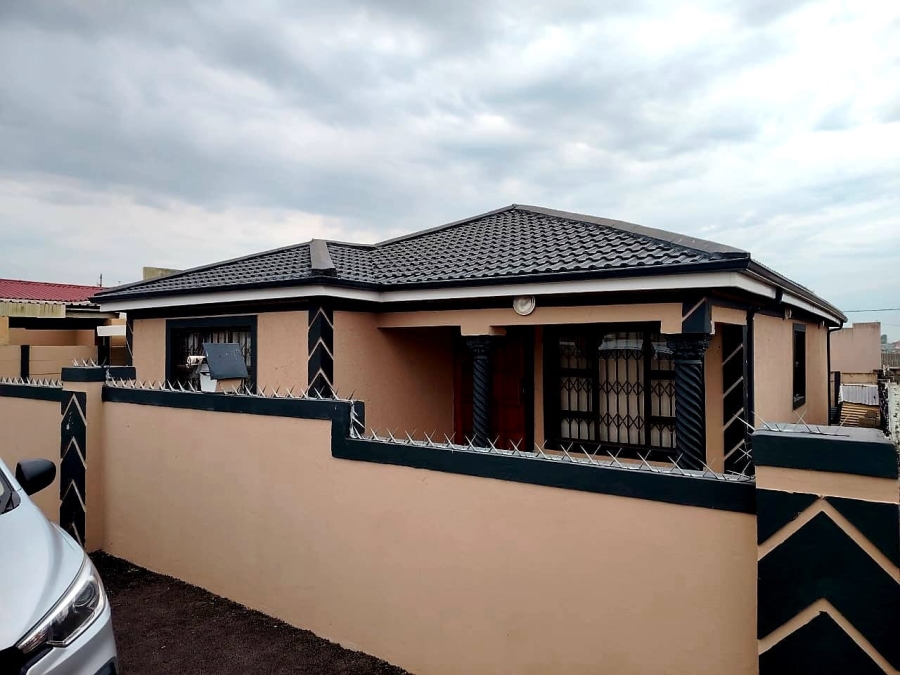 3 Bedroom Property for Sale in Mdantsane Nu 17 Eastern Cape